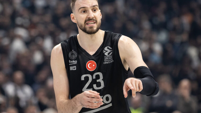 Gudurić umalo heroj - Fenerbahče izgubio sa zvukom sirene! (VIDEO)