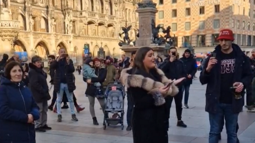 Da se naježiš: Devojka ukrala šou Delijama i zapevala emotivnu pesmu o Kosovu (VIDEO)