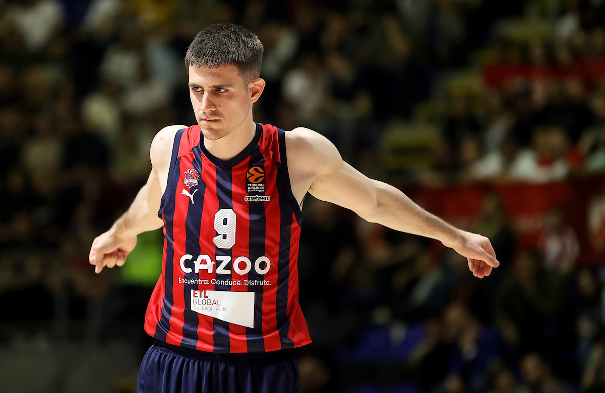 Baskoniji triler u Vitoriji: Moneke zaledio Partizan u poslednjoj sekundi 4 Vanja Marinković-Baskonija