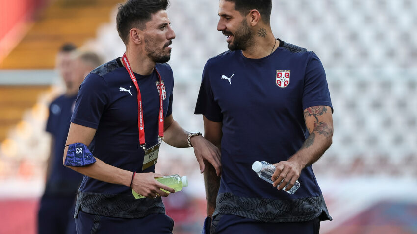 Mitrović i Mladenović u timu kola u okviru kvalifikacija za EURO