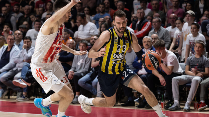 Rastu tenzije pred majstoricu, Olimpijakosu krive sudije