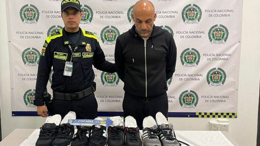 Skandal: Legendarni fudbaler uhvaćen u švercu droge, prenosio kokain u patikama!? (FOTO,VIDEO)