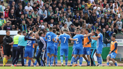 Prerano slavlje “Romantičara”: “To što je OFK Beograd podigao nije šampionski pehar”