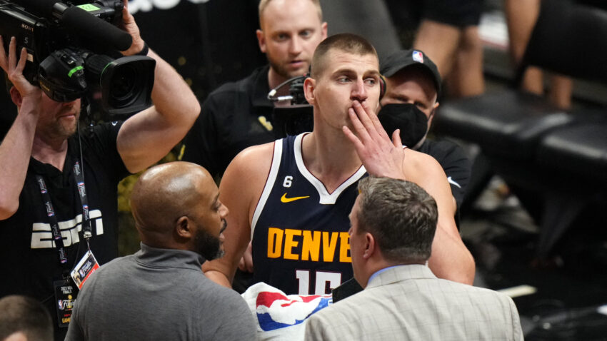 LIVESTREAM: Denver slavi titulu - Jokić i drugovi "marširaju" gradom