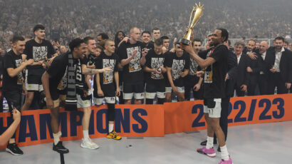 Prekinuta decenijska suša: Partizan u fantastičnoj majstorici dobio Crvenu zvezdu Meridianbet i postao šampion ABA lige!