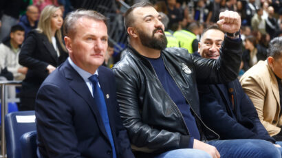 Nikola Peković “preživeo” buru – ostaje uprkos svemu!
