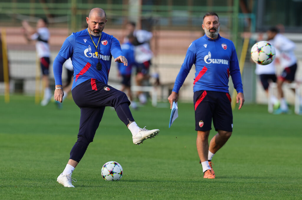 ZVEZDA TRENING 09