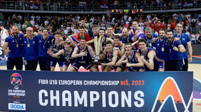 Ono kad se i FIBA pokloni Srbiji: Kako su “Orlići” prekinuli dominaciju Španije?