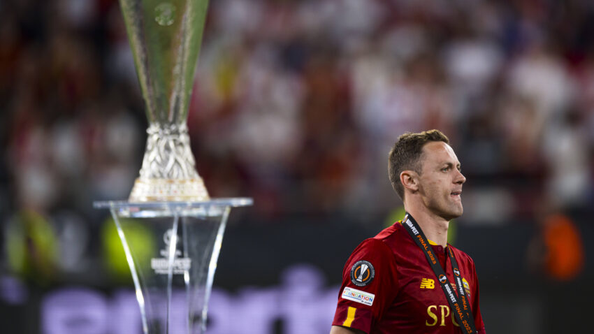 Nemanja Matić hteo da ode, ali Roma je stavila veto