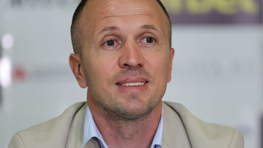 Matić: Treba da stojimo mirno kad pričamo o Olimpijakosu