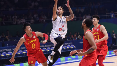 Srbija sjajno otvorila Mundobasket i zamrzla Kinu na – 42, brine povreda Petruševa