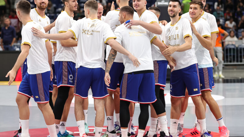 Tradicija na strani Orlova pred duel sa Pancerima