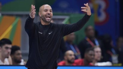 Vodio Kanadu do medalje, pa postao prvi trener Netsa