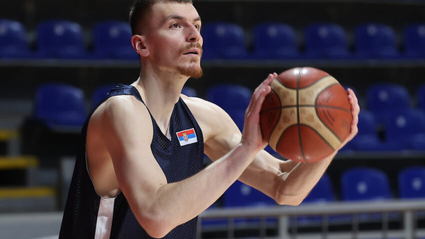 Mile Ilić, Štimac, Rakočević, Musli... Poruka je ista: Da se nikad ne zaboravi šta je Simanić dao za Srbiju