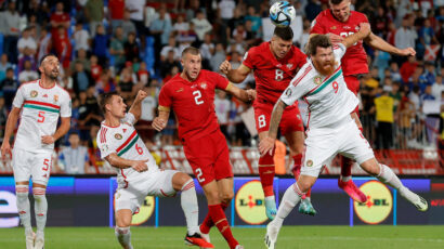 Adam trese mreže koliko je težak (VIDEO)