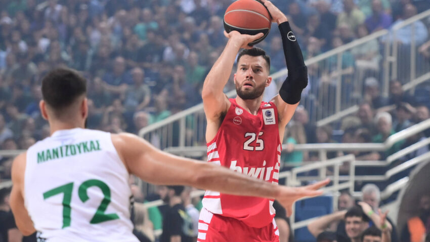 Olimpijakosova haubica MVP prvog kola Evrolige (VIDEO)