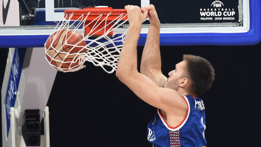 Petrušev na terenu protiv nezaustavljivog tandema Ingram - Vilijamson