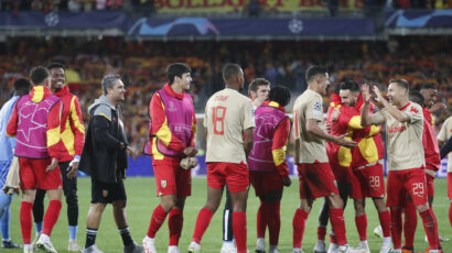 Navijači upali na stadion velikog rivala i oštetili teren pred derbi