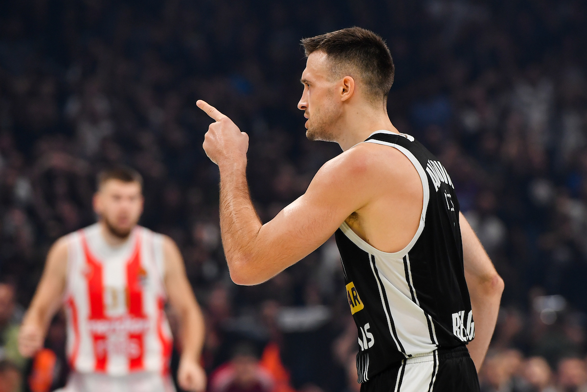 Baskoniji triler u Vitoriji: Moneke zaledio Partizan u poslednjoj sekundi 2 DAV 7277
