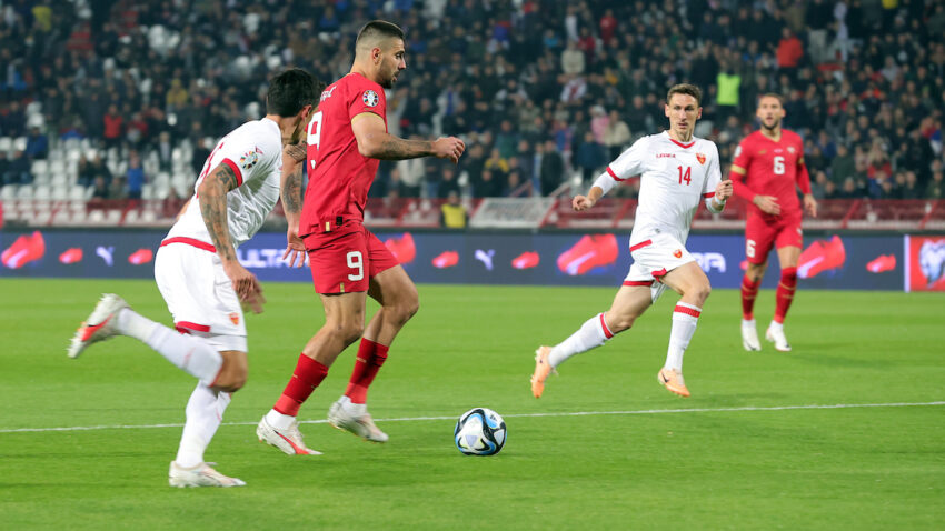 Mitrović podigao euforiju, Jovetić utišao Marakanu (VIDEO)