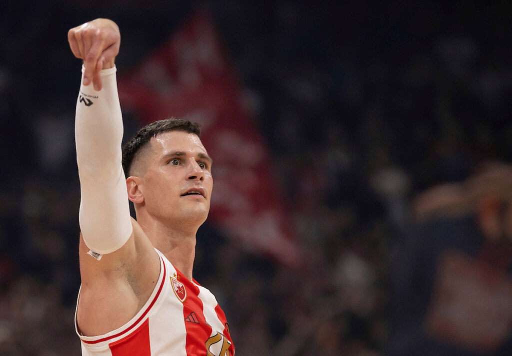 Nedović preuzeo odgovornost za poraz: Da sam pogodio one šuteve, sve bi bilo drugačije 1 ZVEZDA FENERBAHCE 100