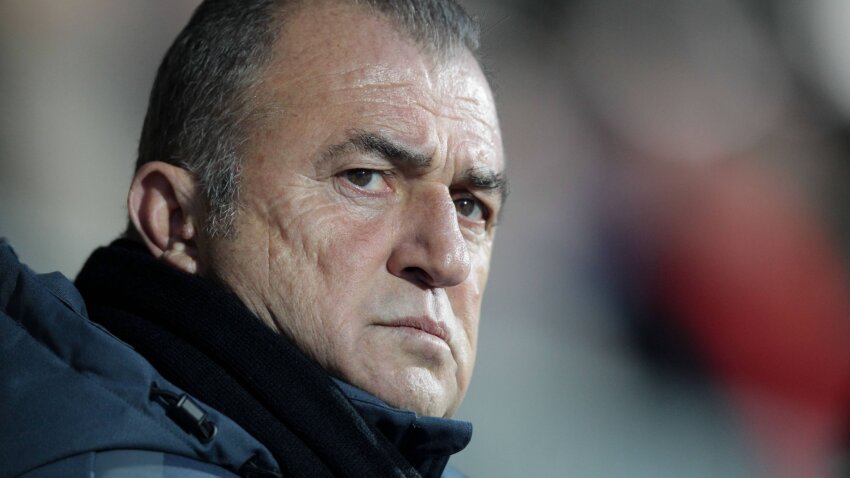 Fatih Terim i zvanično nasledio Srbina u Atini
