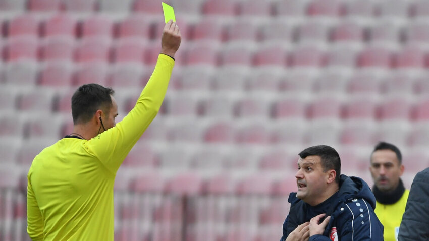 Feđa Dudić mora na "hlađenje" - Radnički bez prvog trenera dolazi u Humsku