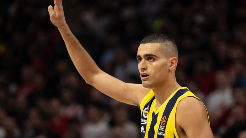 Bešiktaš okrivio tim menadžera Fenerbahčea za povredu Jama Madara na istanbulskom derbiju