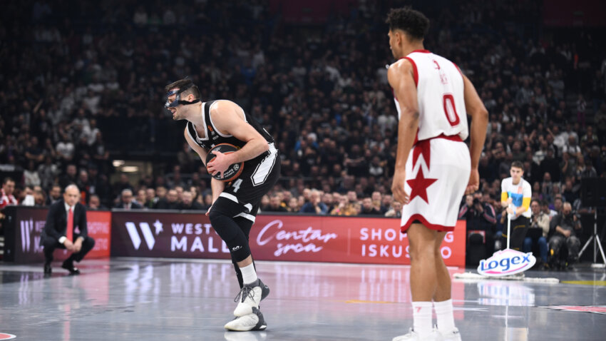 Aleksa Avramović: Oporavak noge, ali i nosa