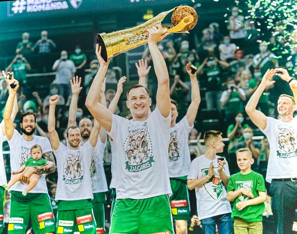 Legendarni kapiten i prvi čovek Žalgirisa vodi Meridian sport kroz istoriju: Košarka je ovde vid religije, Beograd - vrhunac u zelenom dresu 5 zalgiris 12