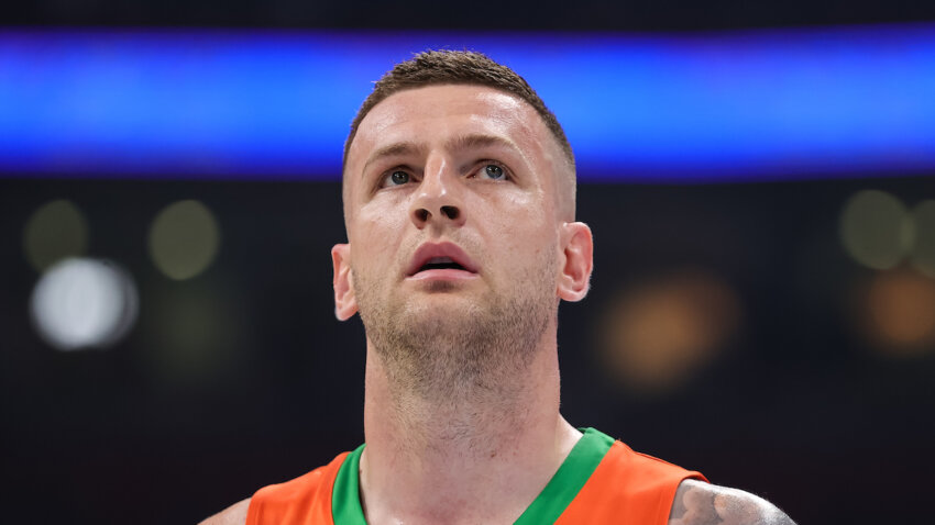 Povratak kući: Potpisao Alen Omić