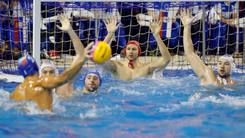 Stevanović odabrao Delfine za napad na svetski tron