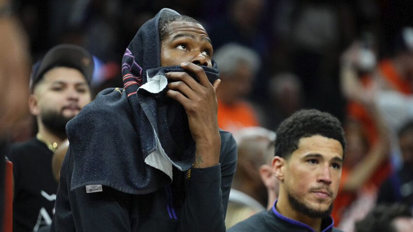 Sunce nikako da izađe - Durent odlazi iz Finiksa