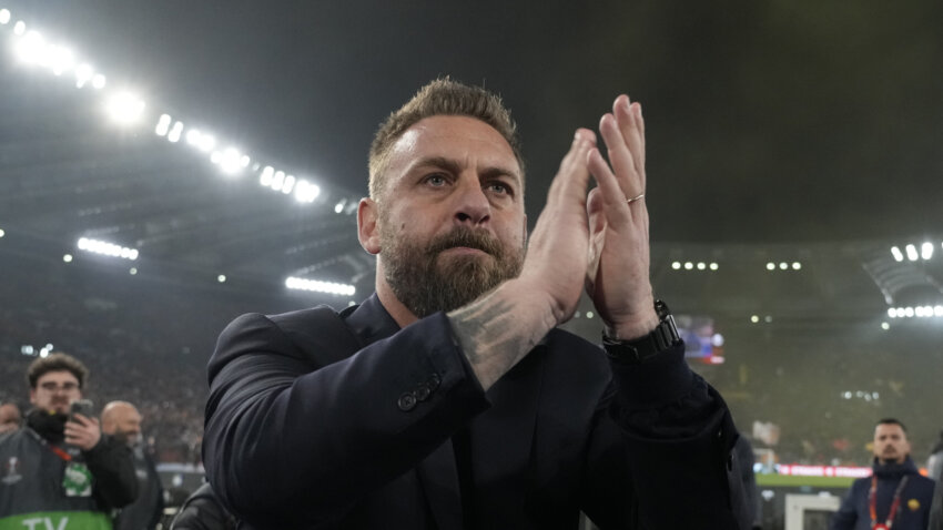 Došao kao vatrogasac i za 840 minuta okrenuo sezonu na Olimpiku: Roma sprema novi ugovor De Rosiju