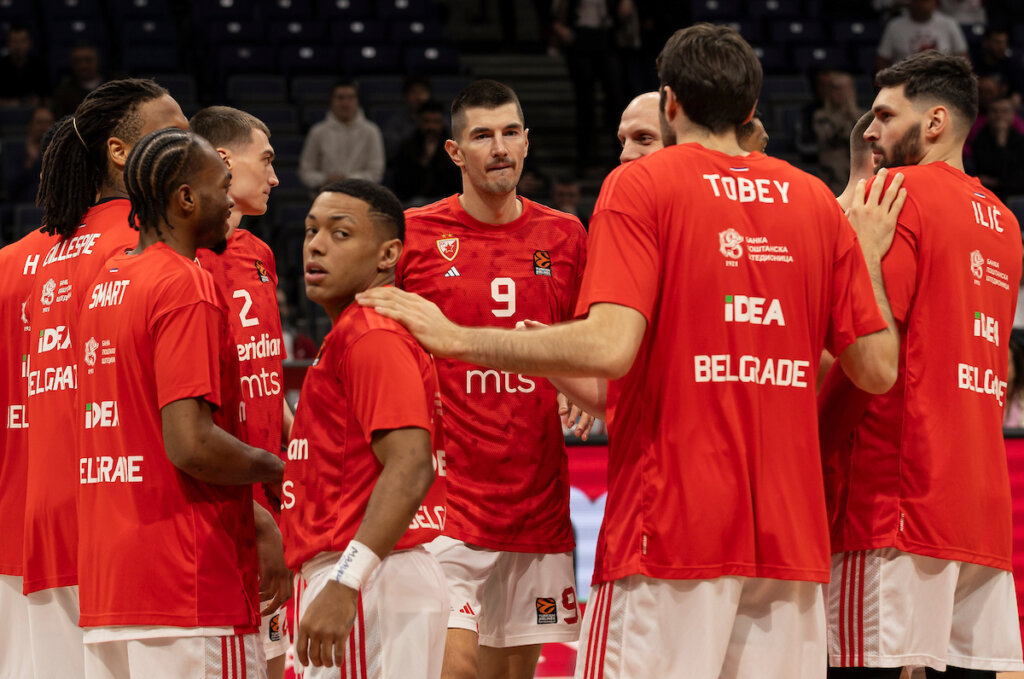 ZVEZDA MACCABI 06