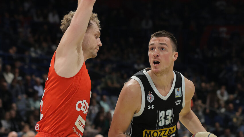 Partizan ispisao istoriju ABA lige u prvom poluvremenu derbija sa Cedevita Olimpijom