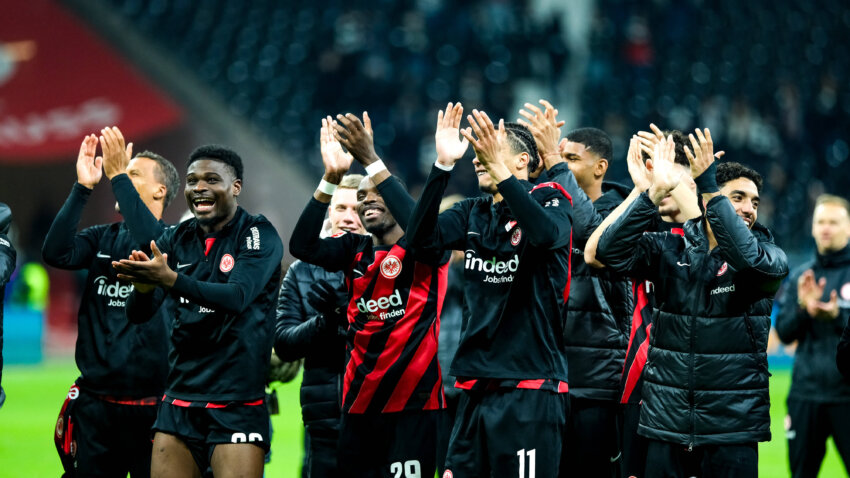 Poluvreme vredno Lige Evrope - Ajntraht posle preokreta do mirne luke (VIDEO)