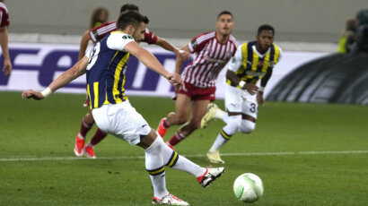 Tadić u odabranom društvu tragičara – Olimpijakos u polufinalu Lige konferencija