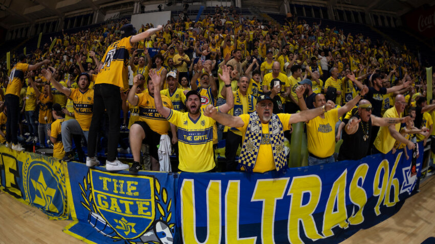 Istorijski derbi na neutralnom terenu