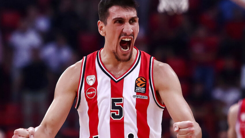 Larencakis o junaku sa ekrana: Morao sam da nabavim dres Miloša Teodosića