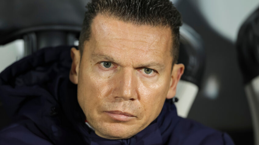 Za krah Baraka Bahara krivi su stranci