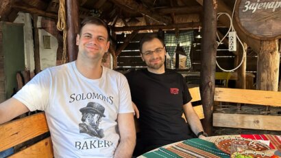 Košarkaška mućkalica na leskovački način: Sede profesor i tehnolog u kafani, a konobar traži sliku