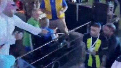 Bičem po fudbaleru Itihada – skandal u Arabiji zgrozio planetu (VIDEO)