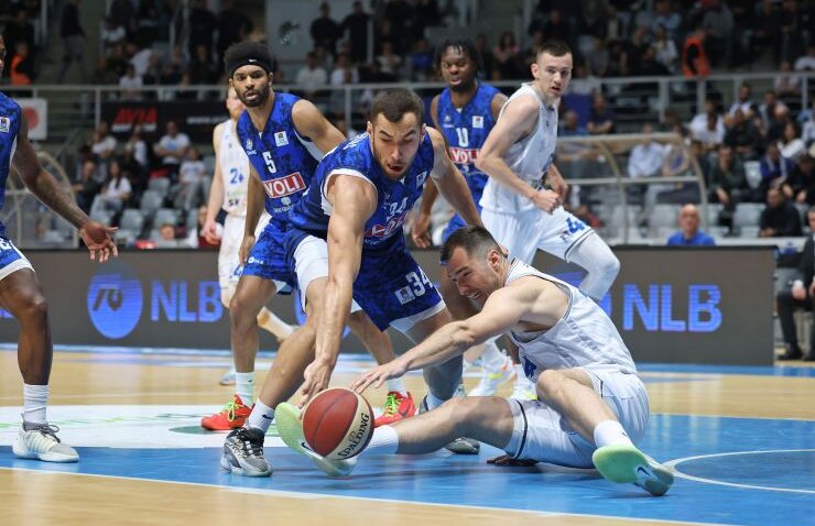 Budućnost bukirala prvu kartu za polufinale i "čeka" na crno-bele