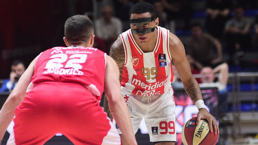 Novi Zoro se setio prethodnog i zaboravio šta je ego: Donosiću peškire i vodu samo da Zvezda pobeđuje, sa maskom naredna tri meseca