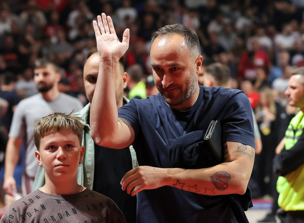 ZVEZDA PARTIZAN GAME 2 18