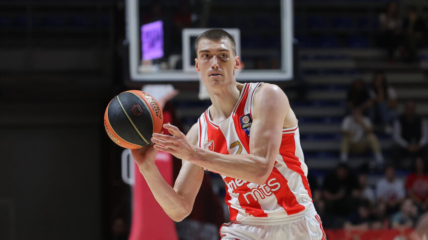 Lazarević ponovo u stroju: Hteo sam da odmenim momke, krivo mi je što nisam igrao finale