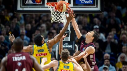 Alba, Auf Wiedersehen: Laso vratio Bavarce na tron, Bajern je šampion Nemačke