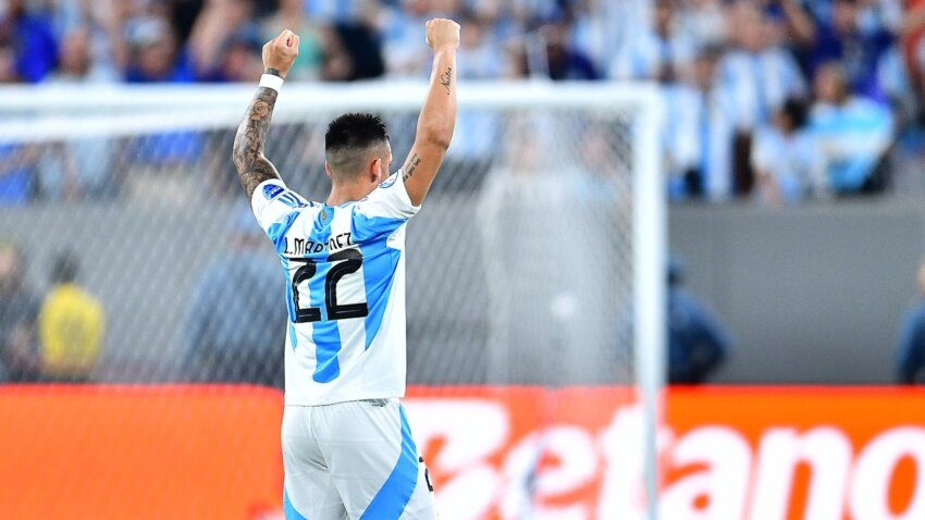 Lautaro odveo Argentinu u četvrtfinale, bivši štoper Zvezde otvorio put Kanađanima (VIDEO)