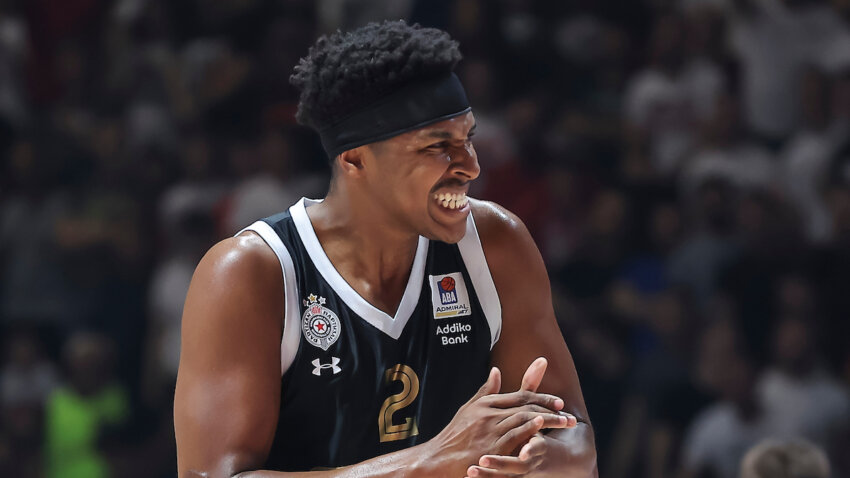 Ponovo na milanskoj pisti: Potpisao Zek Ledej!